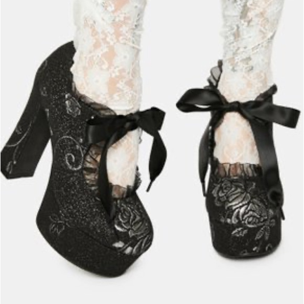 Night music brocade Mary Jane heels